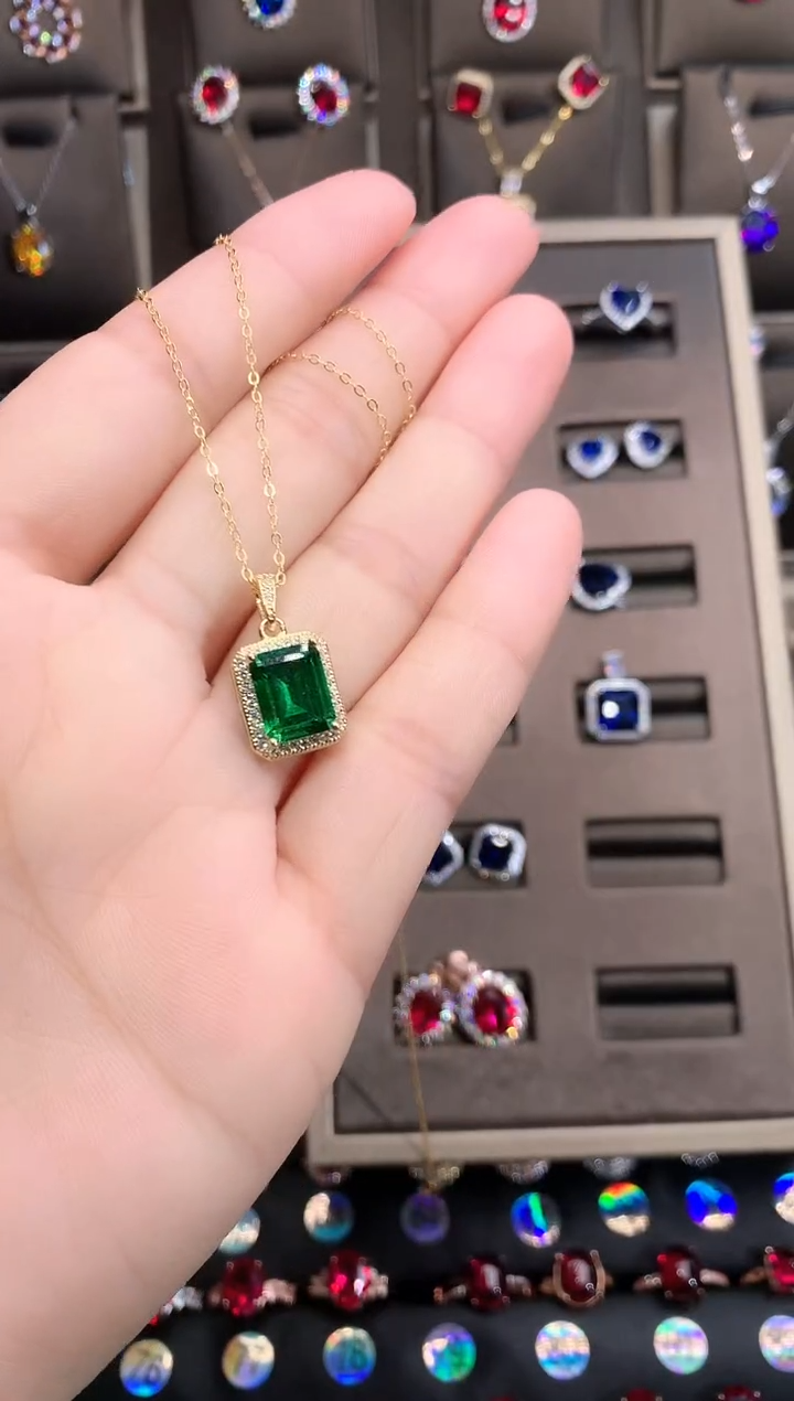 【闪购商品】透辉石吊坠银S925镶嵌金色