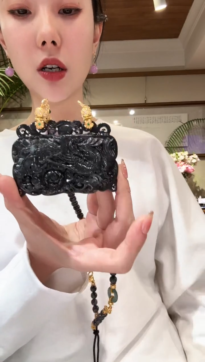 【闪购商品】翡翠颈饰未镶嵌国风