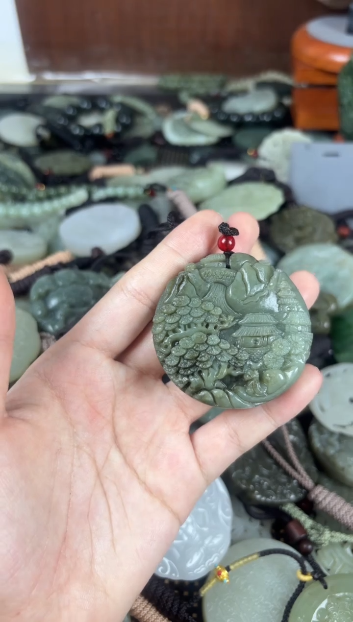 【闪购商品】和田玉颈饰未镶嵌1