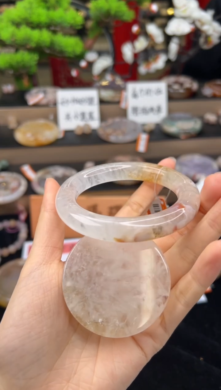 【闪购商品】石英质玉未镶嵌手镯56圈口（赠送镯心）61142