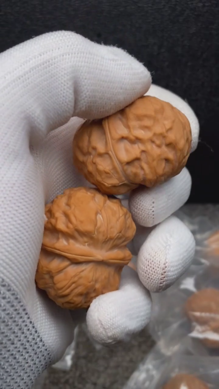 【闪购商品】文玩核桃把件金锭元宝