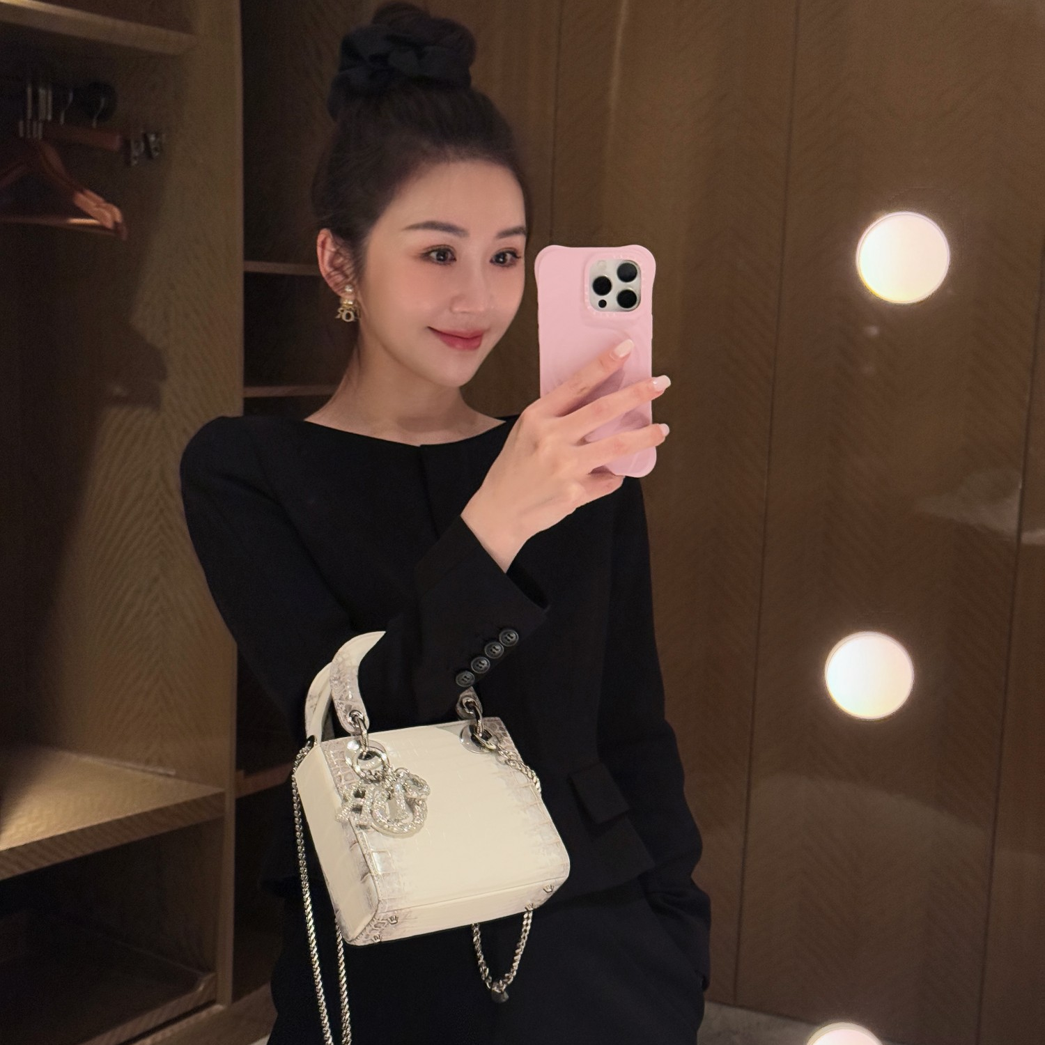 希娜 ALL black 高奢设计感醋纤外套-一字肩