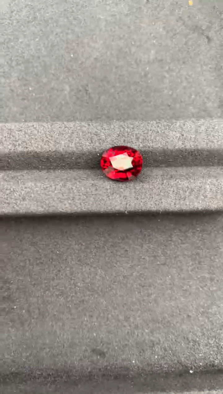 未镶嵌珠宝半成品碧玺4.5ct卢比莱 GE 定制