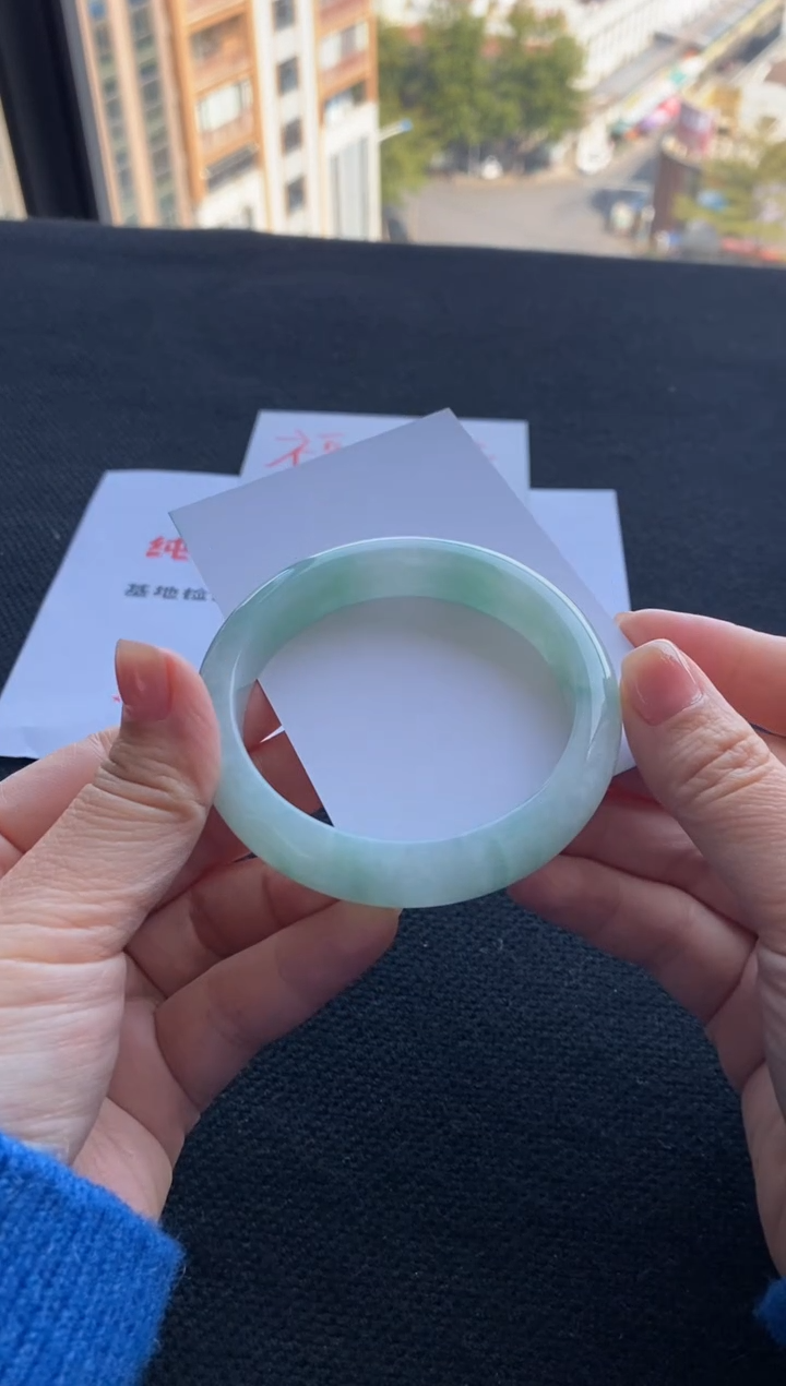 【闪购商品】翡翠手镯未镶嵌买断价XW23017019