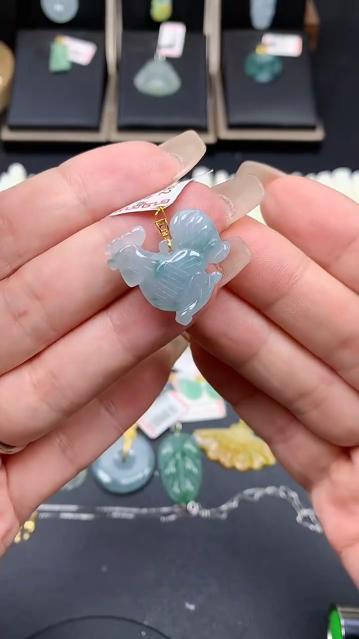 【闪购商品】翡翠吊坠(不含链)18K金镶嵌MS141988