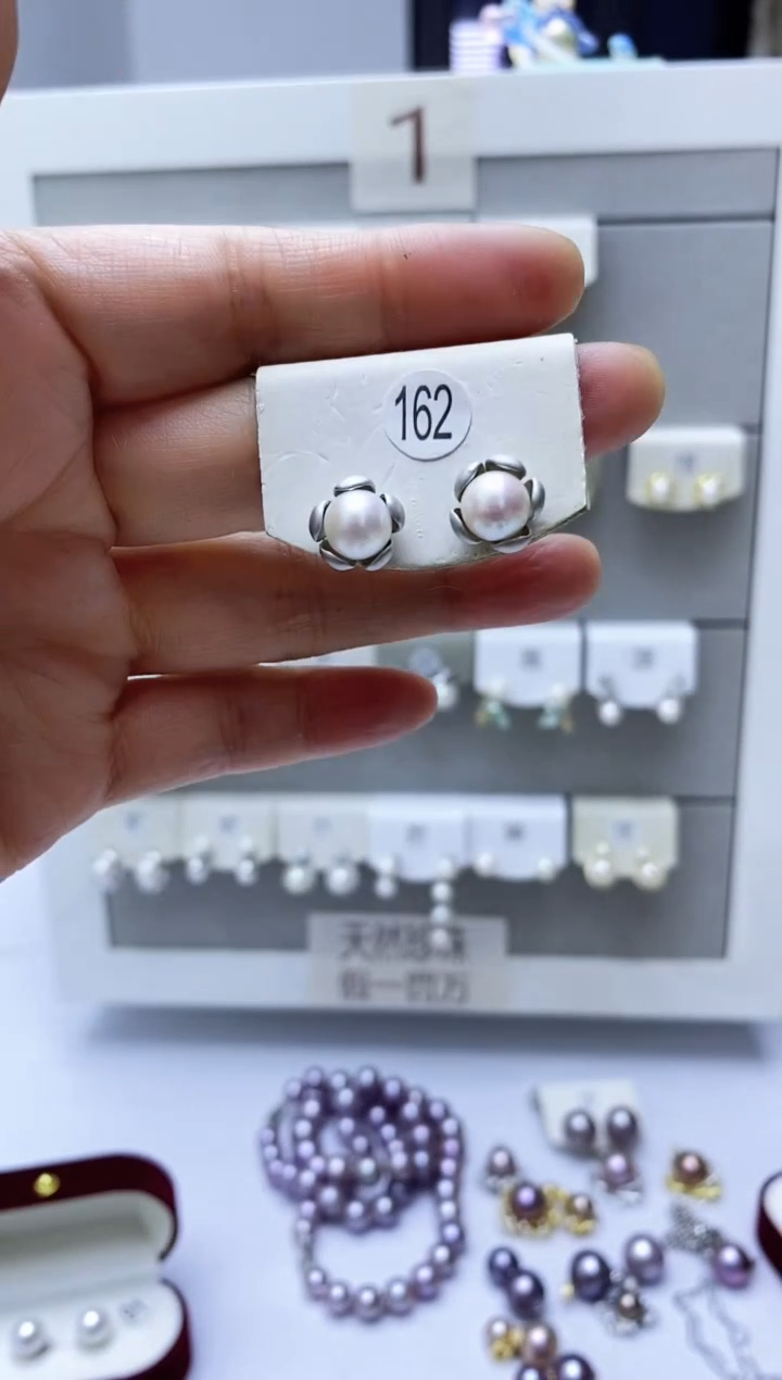 【闪购商品】海水珍珠耳饰银S925镶嵌162