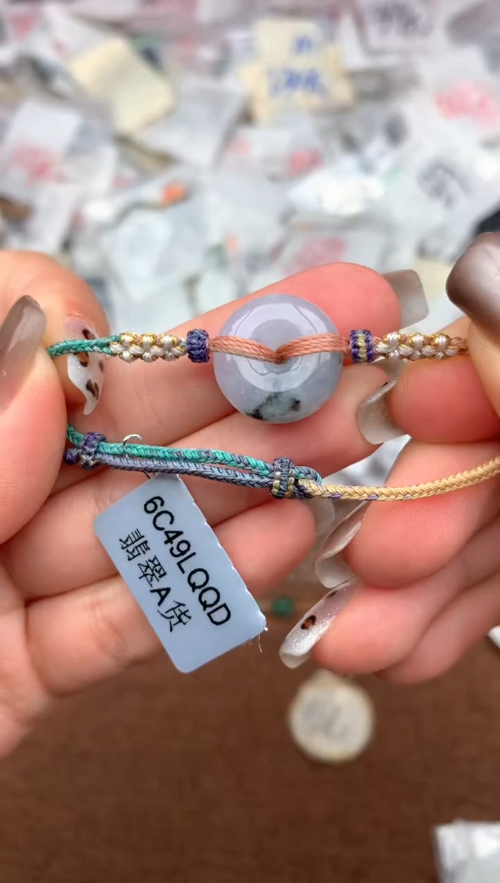 未镶嵌挂件翡翠—