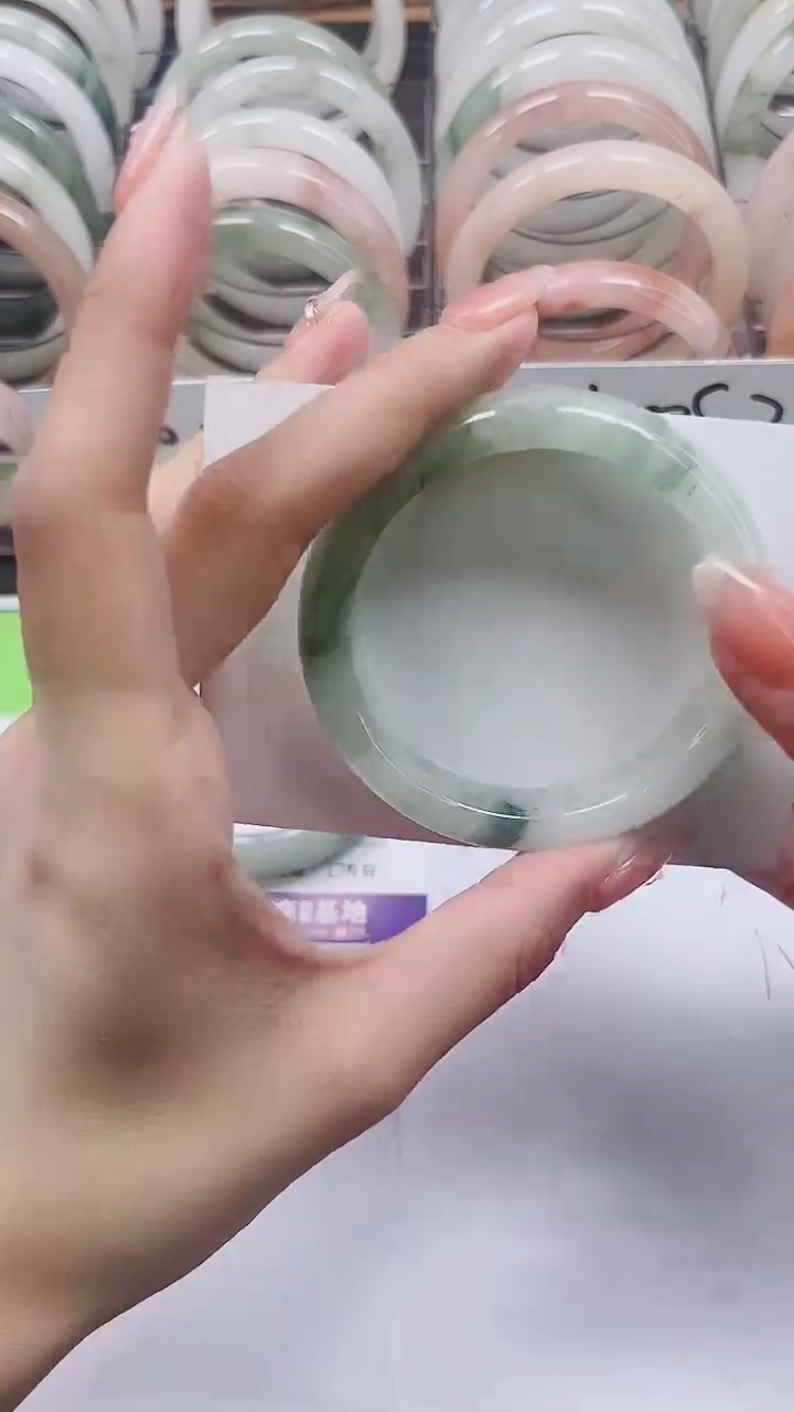 【闪购商品】石英质玉手镯未镶嵌A149-52/53