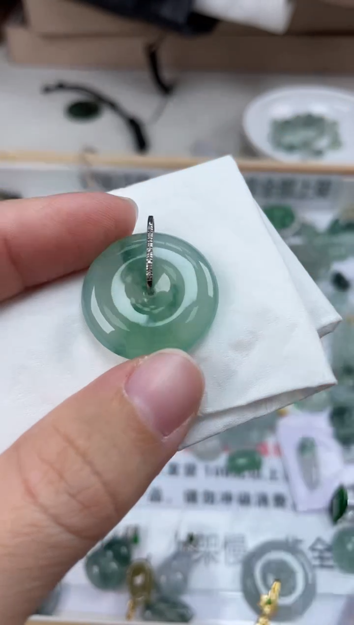 【闪购商品】翡翠颈饰未镶嵌翡翠挂件平安扣