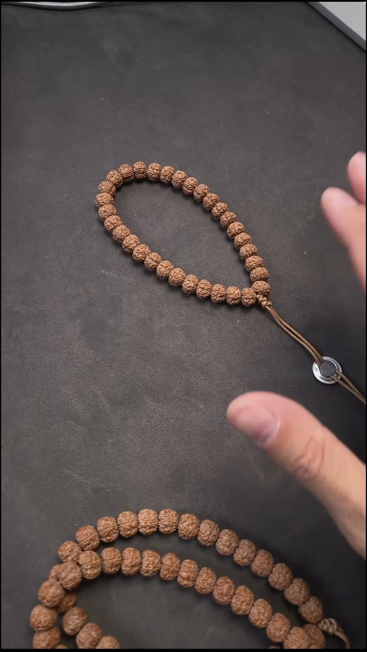 吊坠金刚菩提XP01头货级原桩平细手持10mm