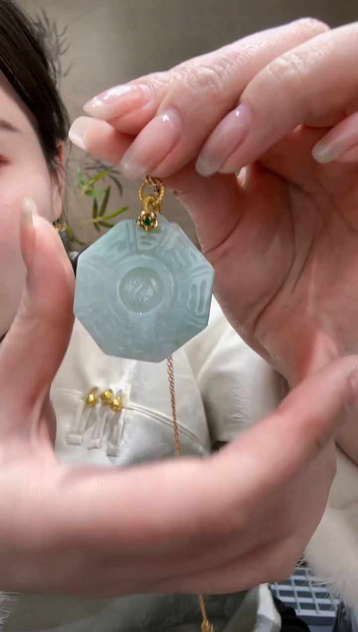 【闪购商品】翡翠颈饰未镶嵌吊坠