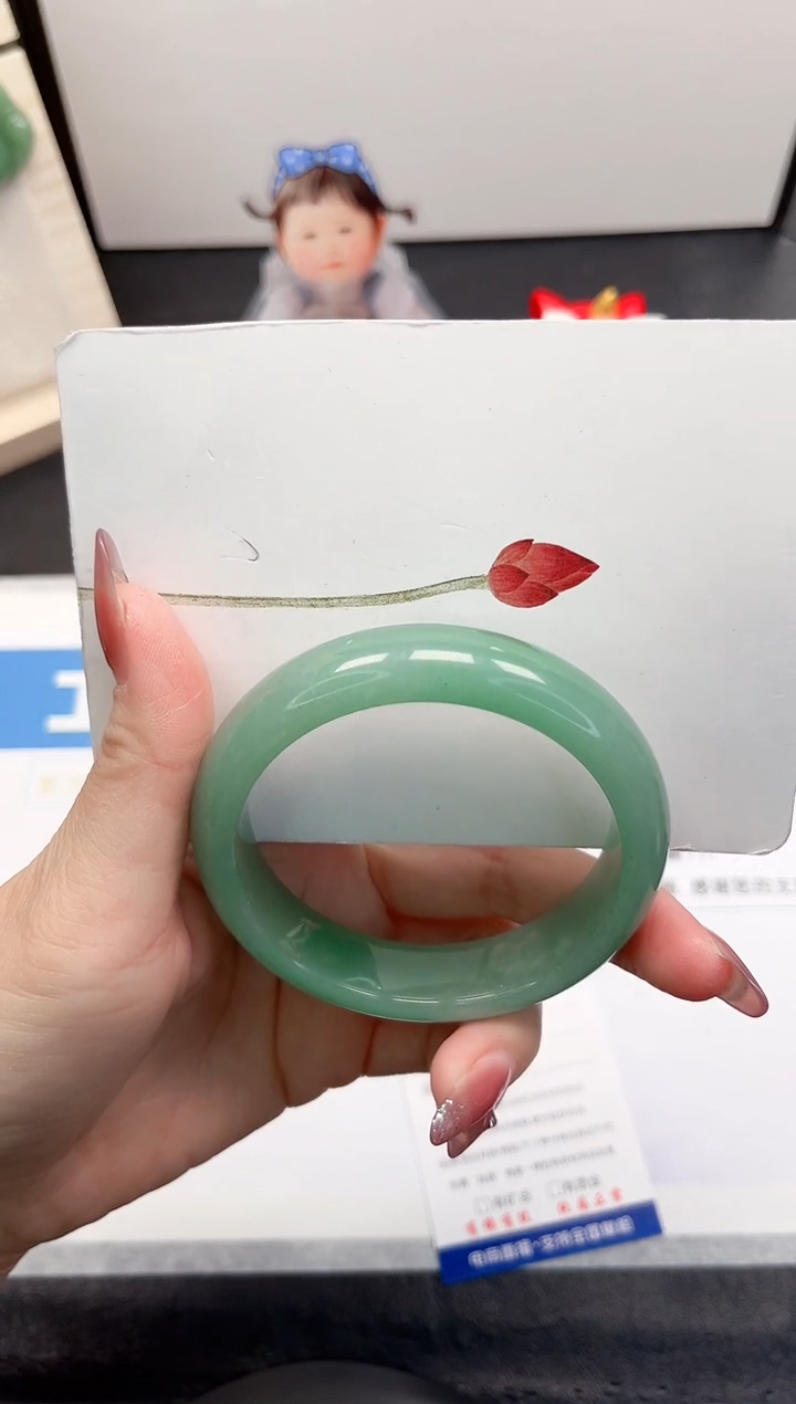 【闪购商品】石英质玉手镯合金115-58