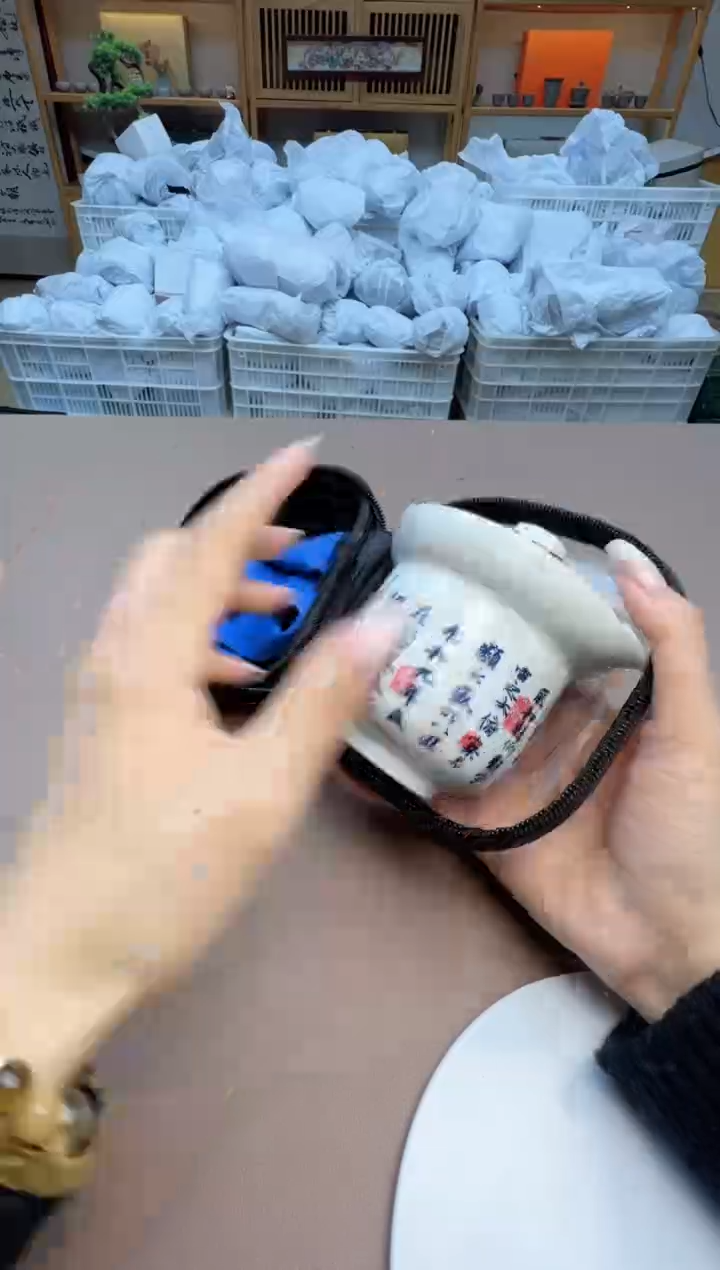 【闪购商品】摆件瓷制品S1111111111111