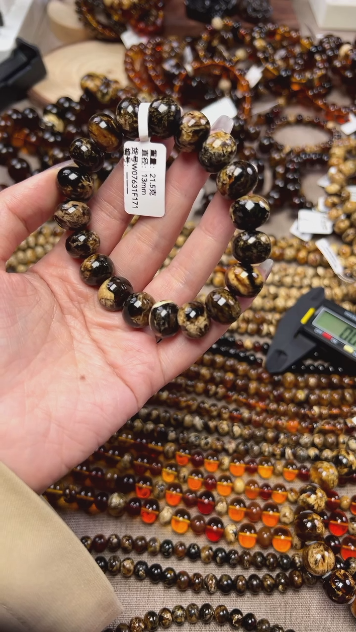 未镶嵌琥珀手链抚顺琥珀