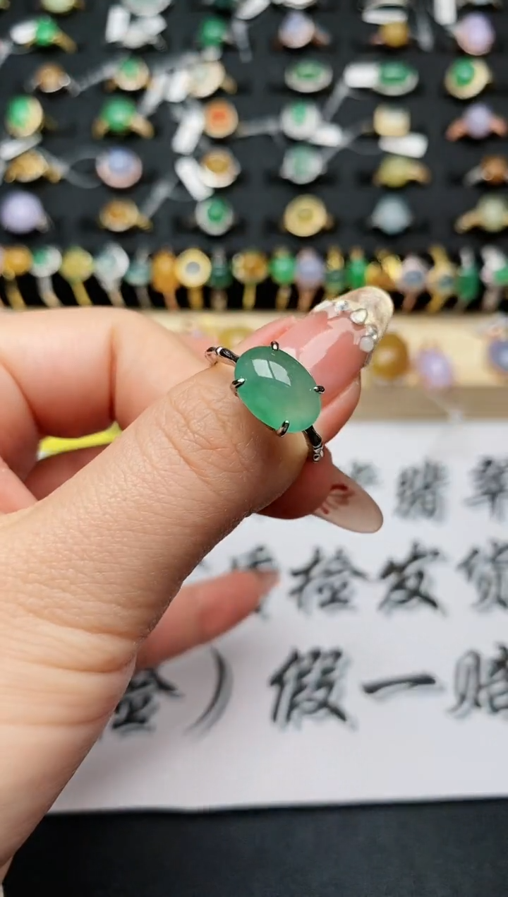 【闪购商品】翡翠戒指银S925镶嵌.........