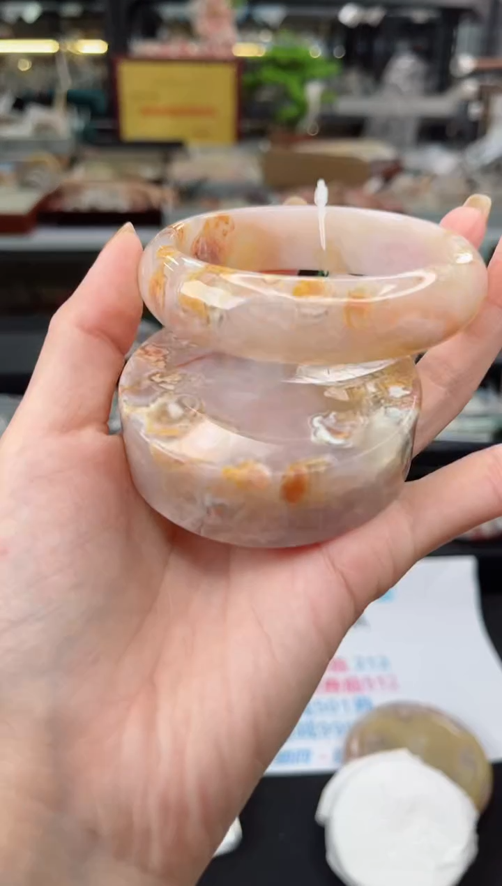 【闪购商品】石英质玉手镯未镶嵌64圈口（赠品镯心）6680337