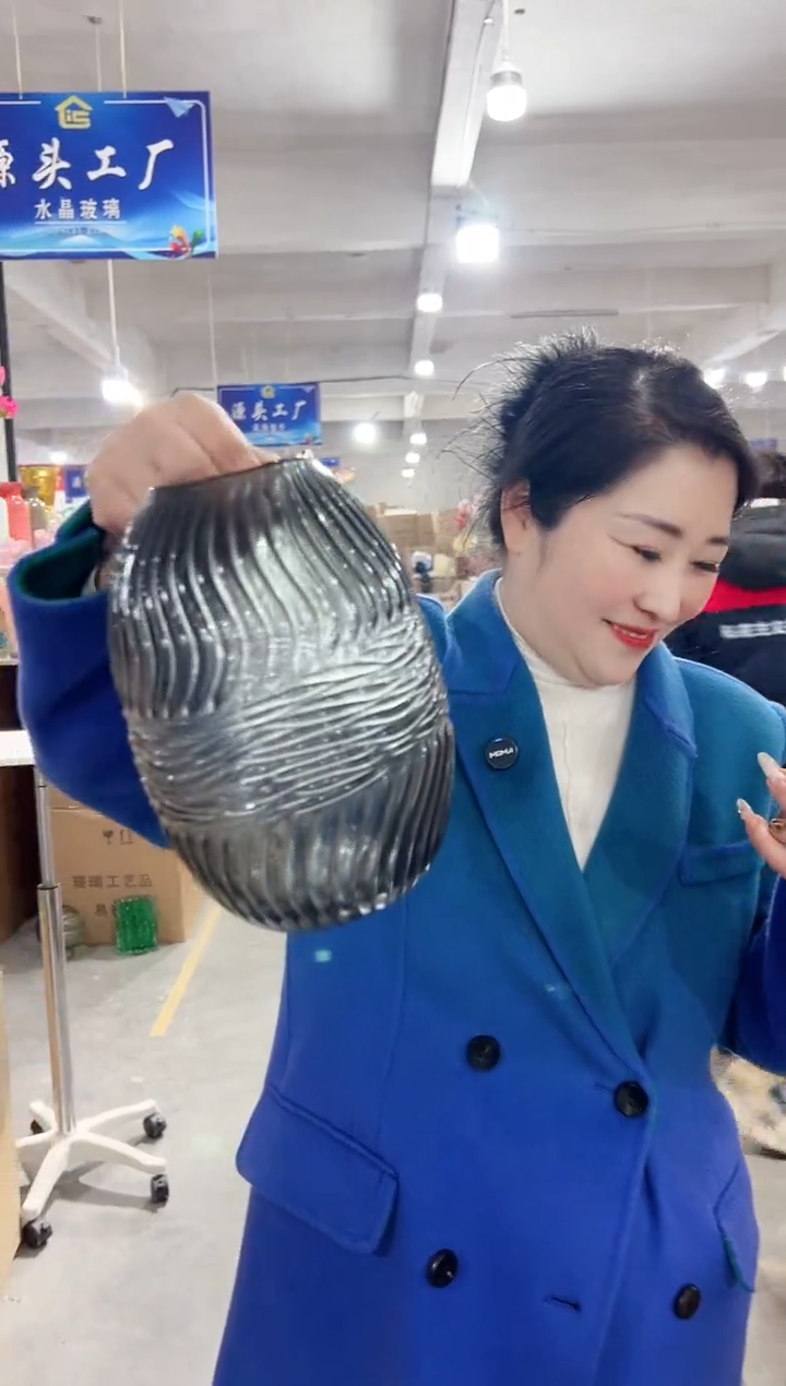 【闪购商品】玻璃花伴你花瓶微瑕-ESW51