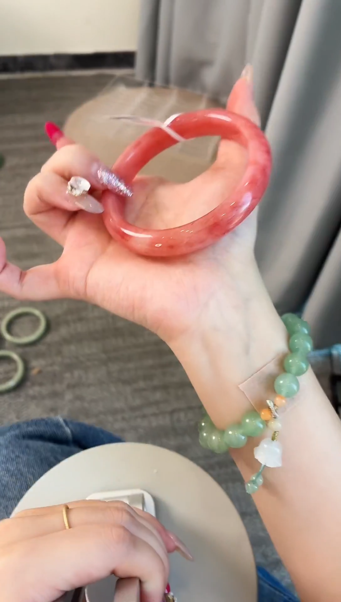 未镶嵌手镯石英质玉64.63