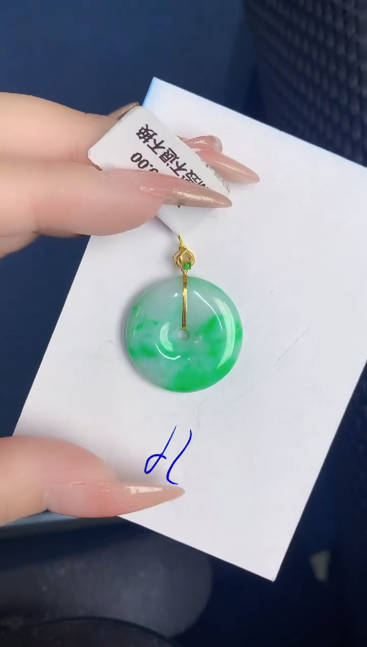 【闪购商品】翡翠颈饰18K金镶嵌000000000