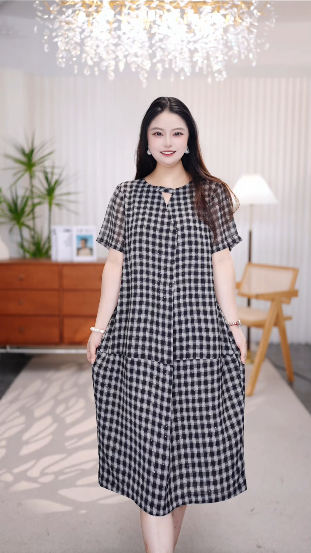 【豆豆】气质格子连衣裙女夏季薄款显瘦遮肚子大码宽松休闲连衣裙