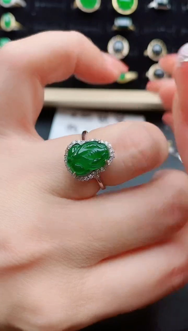 【闪购商品】翡翠戒指银S925镶嵌21212