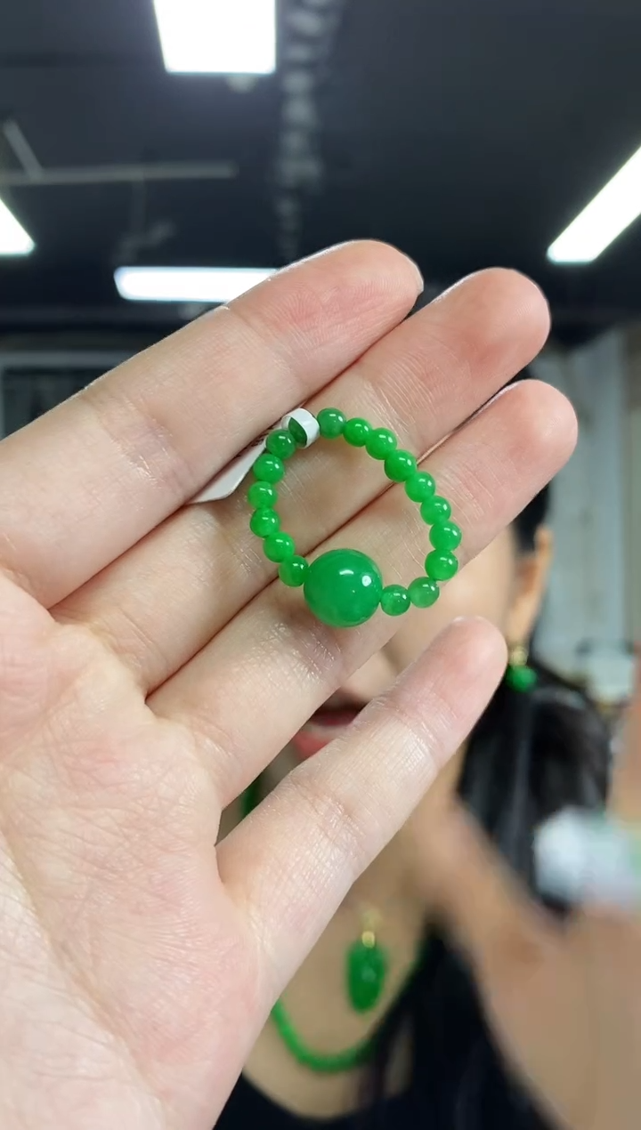 未镶嵌戒指翡翠闪购链接  多样性发其一颜色微差