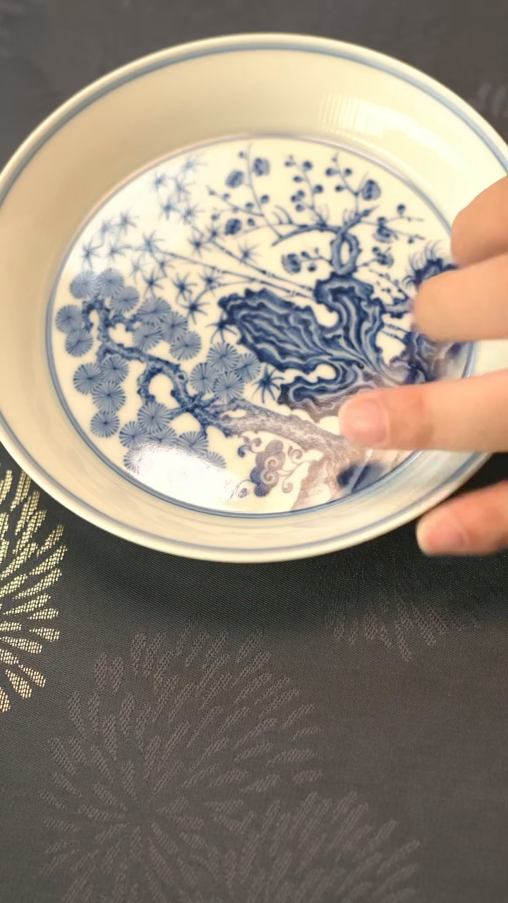 仿明青花松竹梅壶承