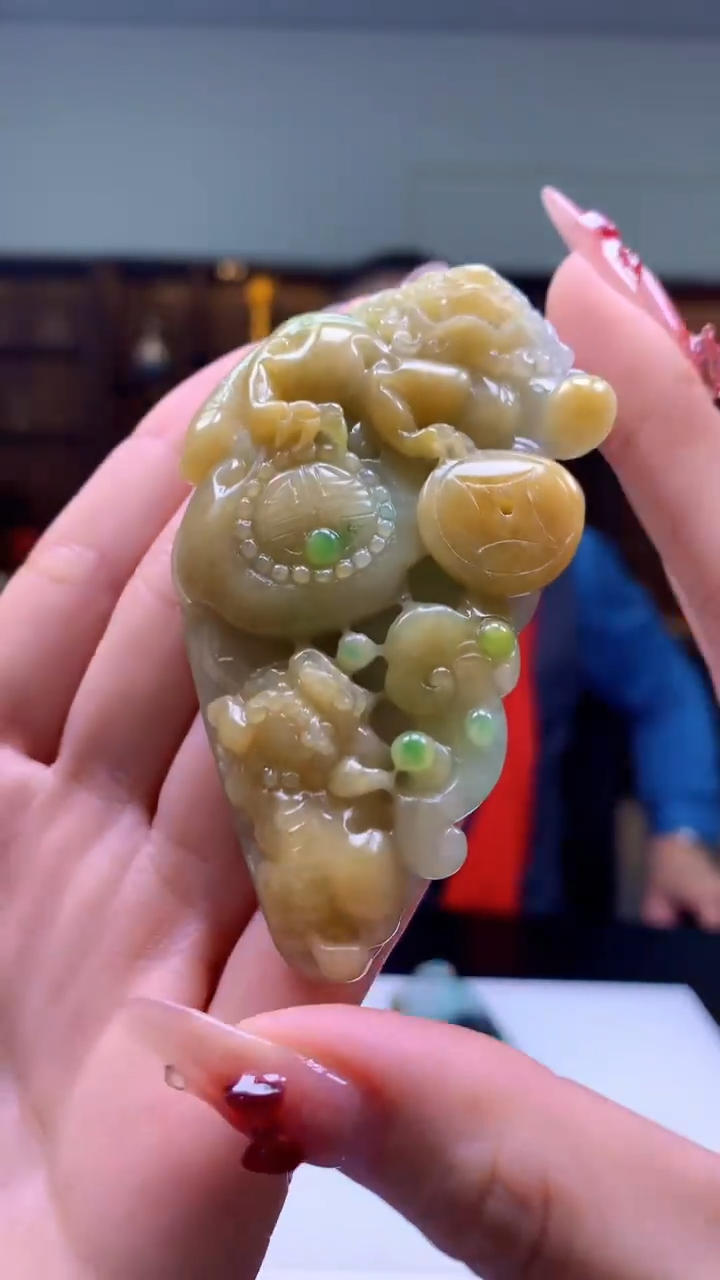 【闪购商品】定制翡翠未镶嵌1051ry-毛货挂件48