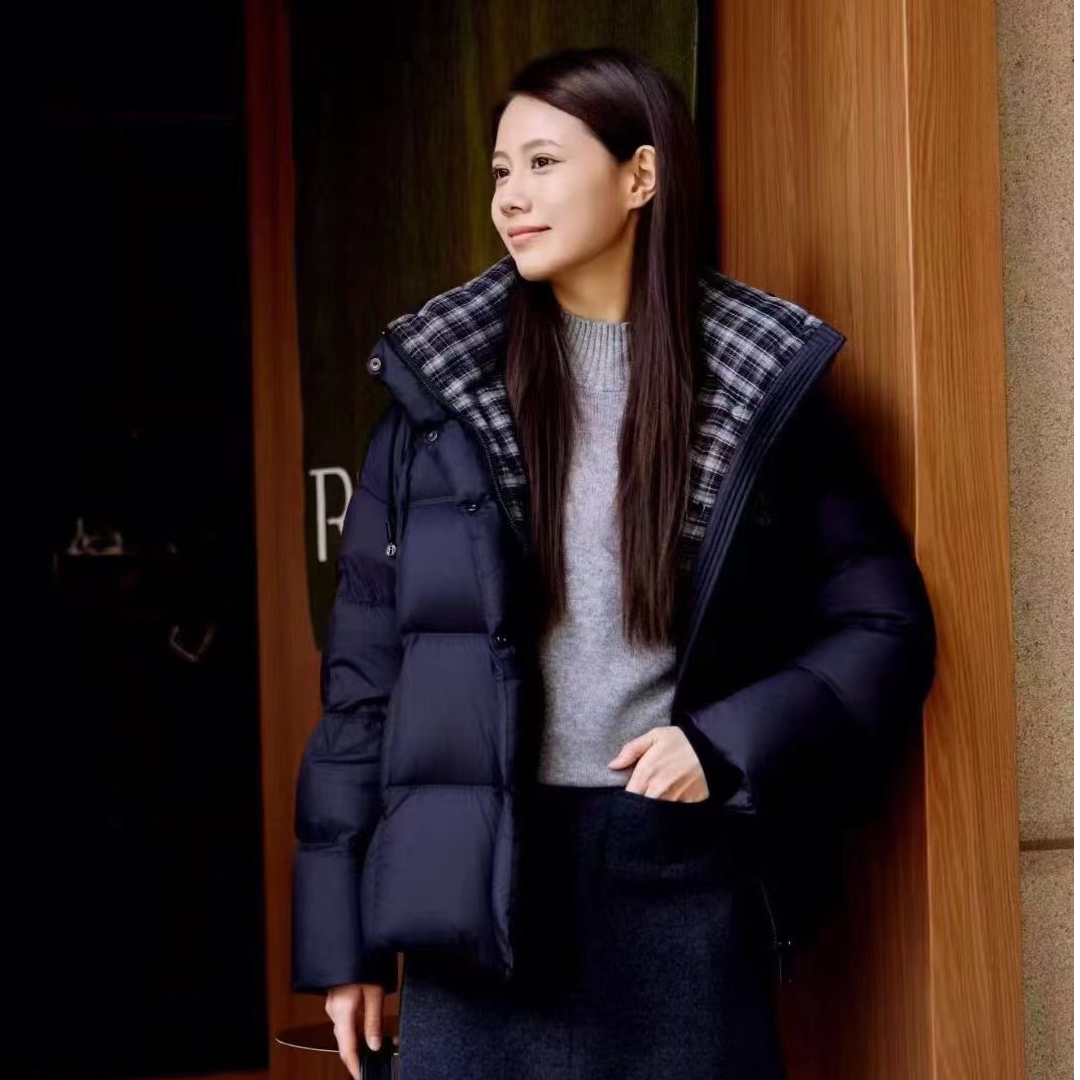 思慕缇2025女装新款羽绒服 时尚百搭羽绒服