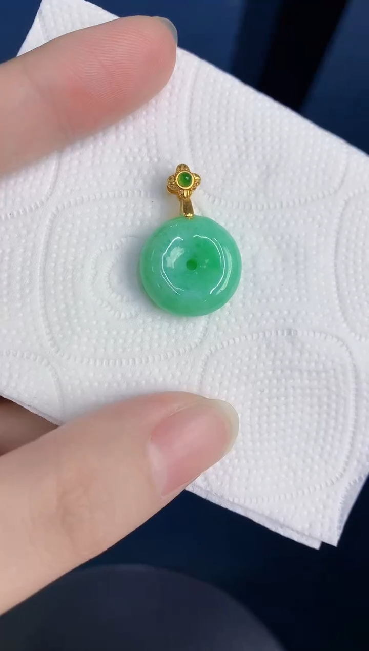 颈饰未镶嵌翡翠天然翡翠缅甸A货