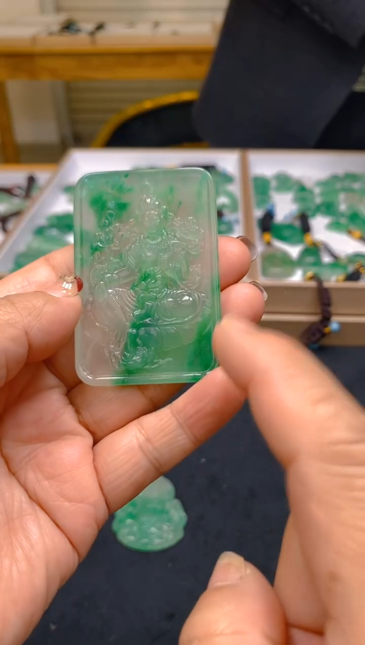 【闪购商品】石英质玉颈饰未镶嵌美人冰非洲翠050