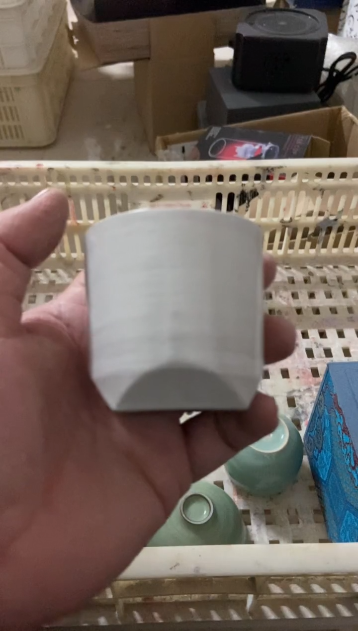 杯无运费险有瑕疵的摄影的产品有使用过的痕迹有点脏介意勿拍