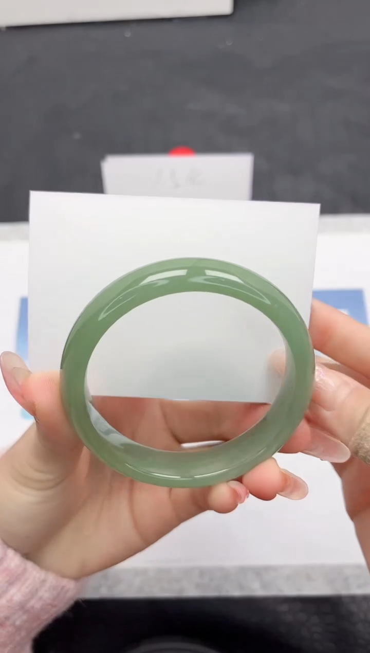 【闪购商品】石英质玉手镯未镶嵌K18-58.3