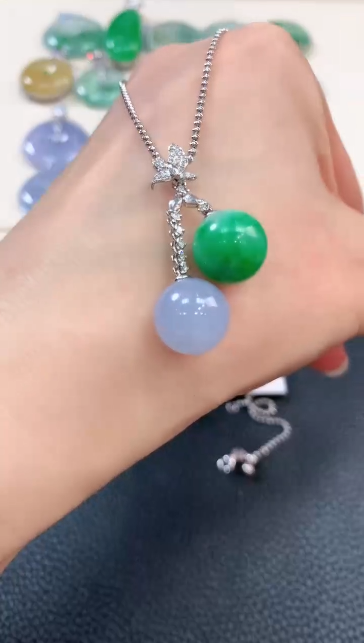 【闪购商品】翡翠吊坠(不含链)18K金镶嵌b85不退换多样性一件发货