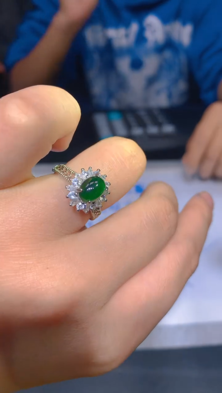 【闪购商品】定制翡翠未镶嵌28定制翡翠多样性发其一