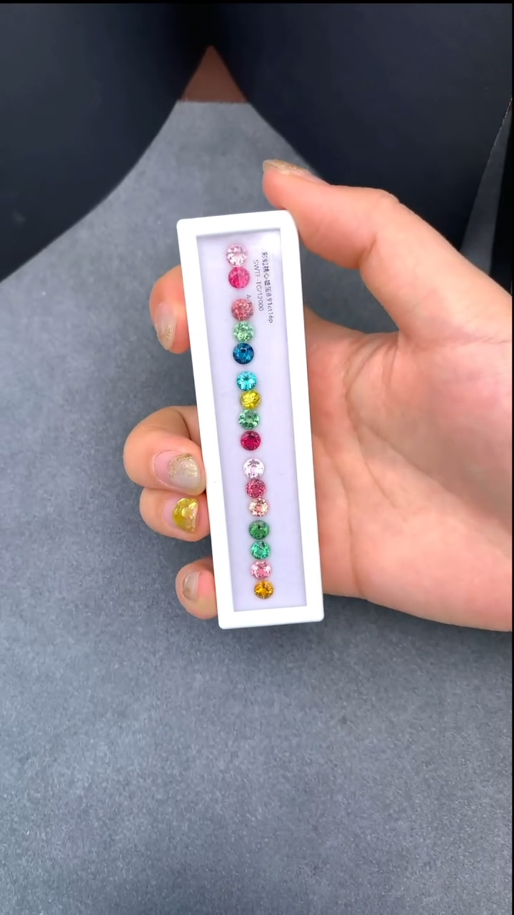 【闪购商品】碧玺无未镶嵌16颗彩色