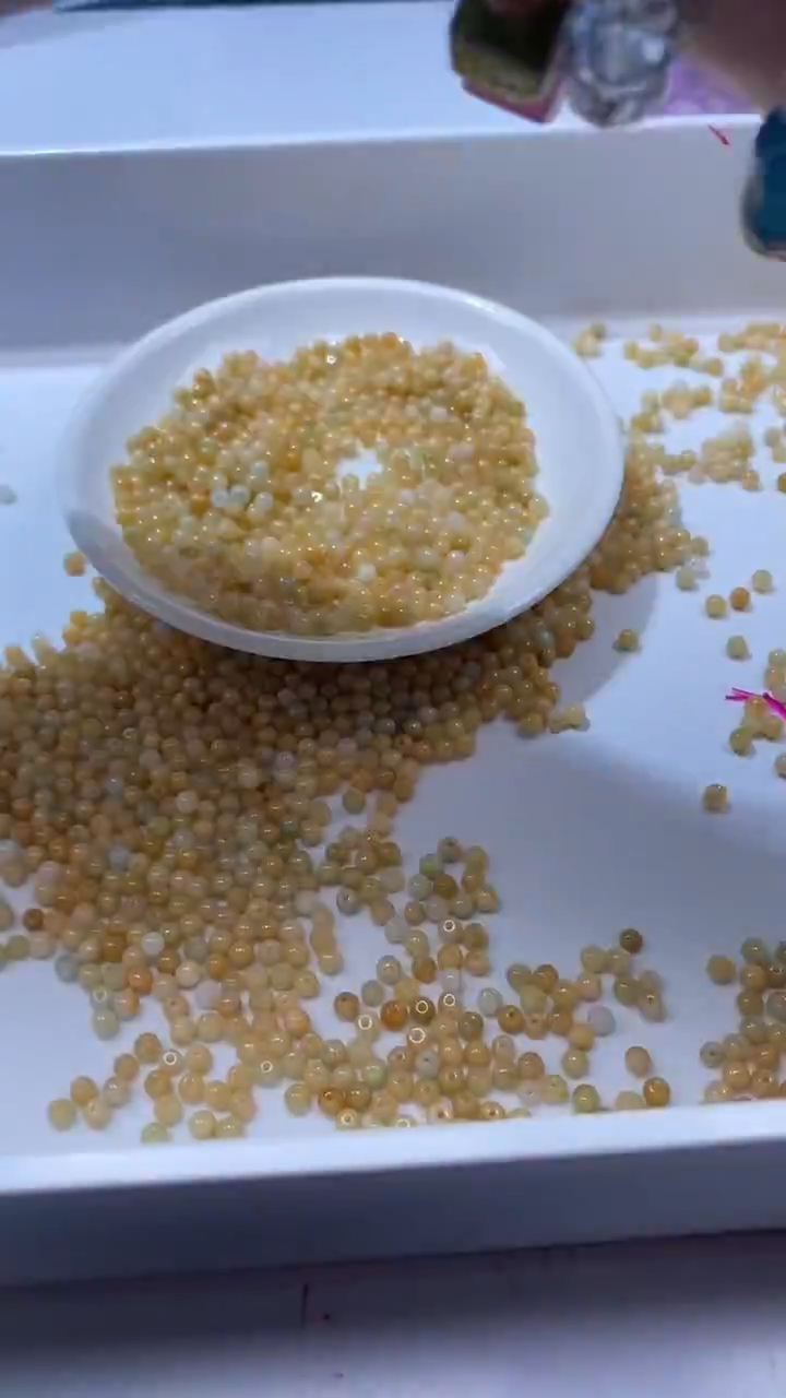 颈饰未镶嵌翡翠w3383翡翠黄翡4mm*40颗