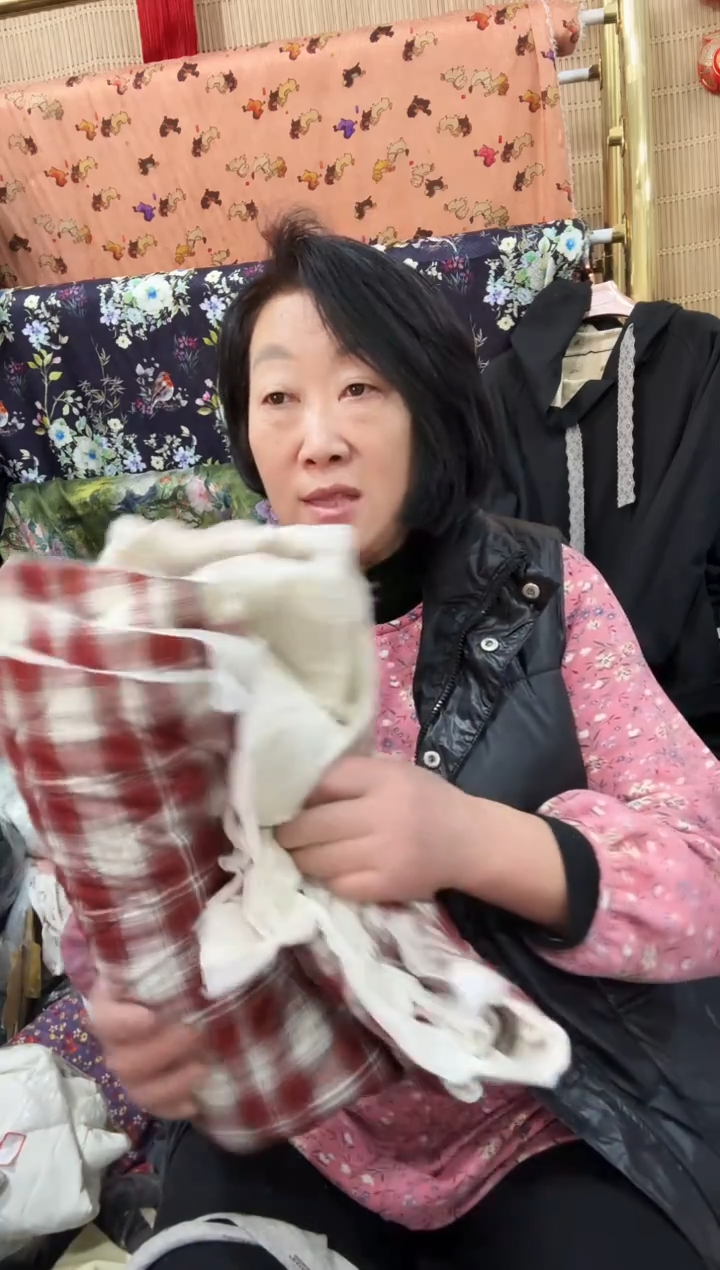 尾货棉上衣裁片一件白色裁片