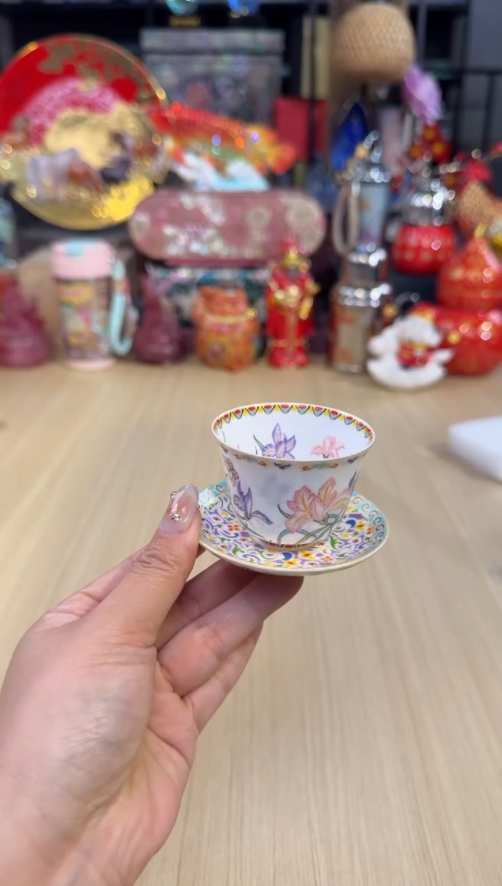 236蝶恋鸢尾花小茶杯碟