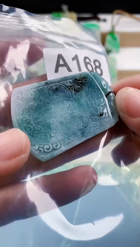 【闪购商品】翡翠挂件未镶嵌天然翡翠吊坠挂件