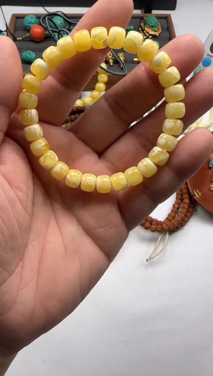 裸石蜜蜡未镶嵌ㅤ****?蜜蜡手串