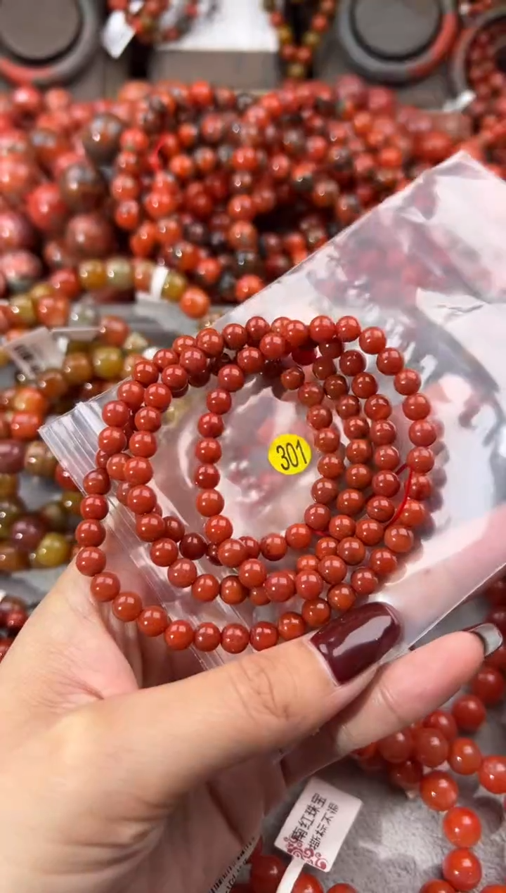 未镶嵌手串南红玛瑙6+