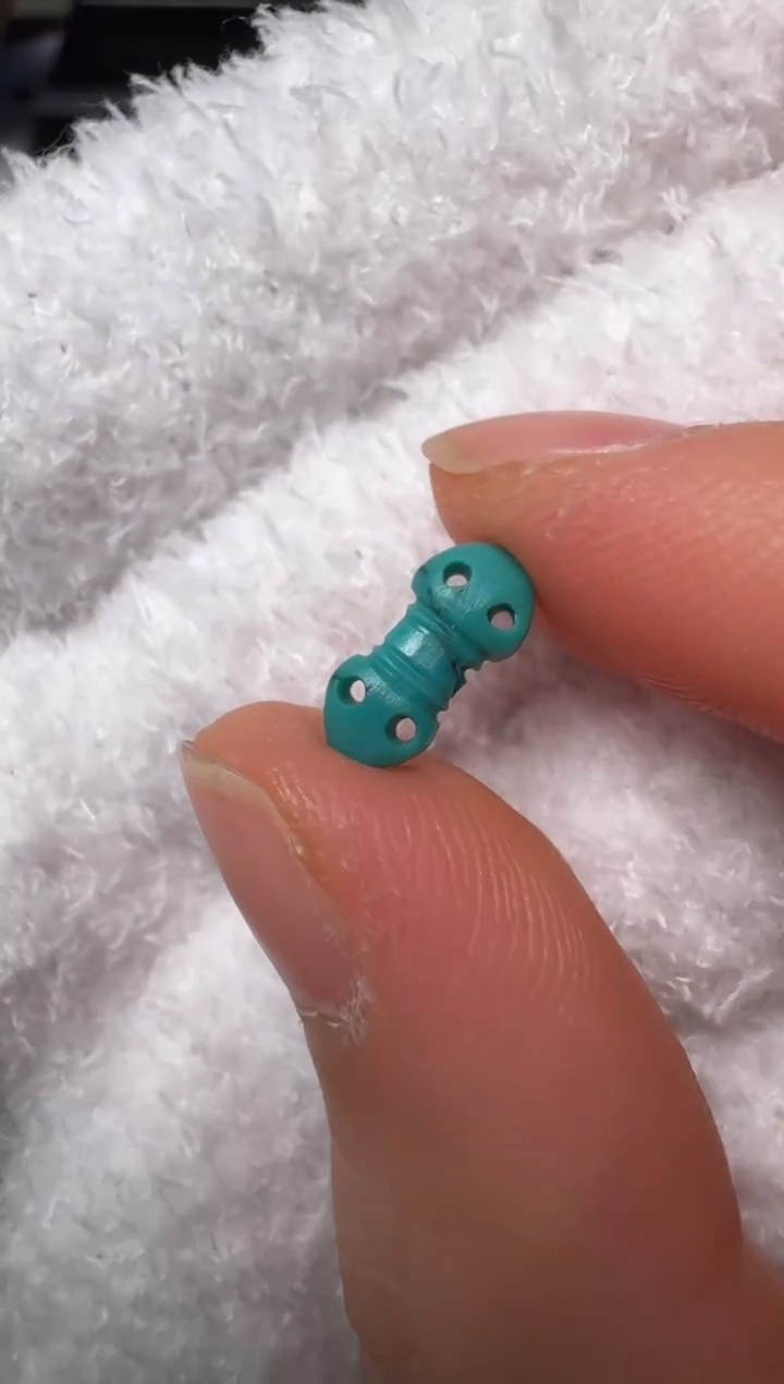 未镶嵌绿松石颈饰雕刻配饰