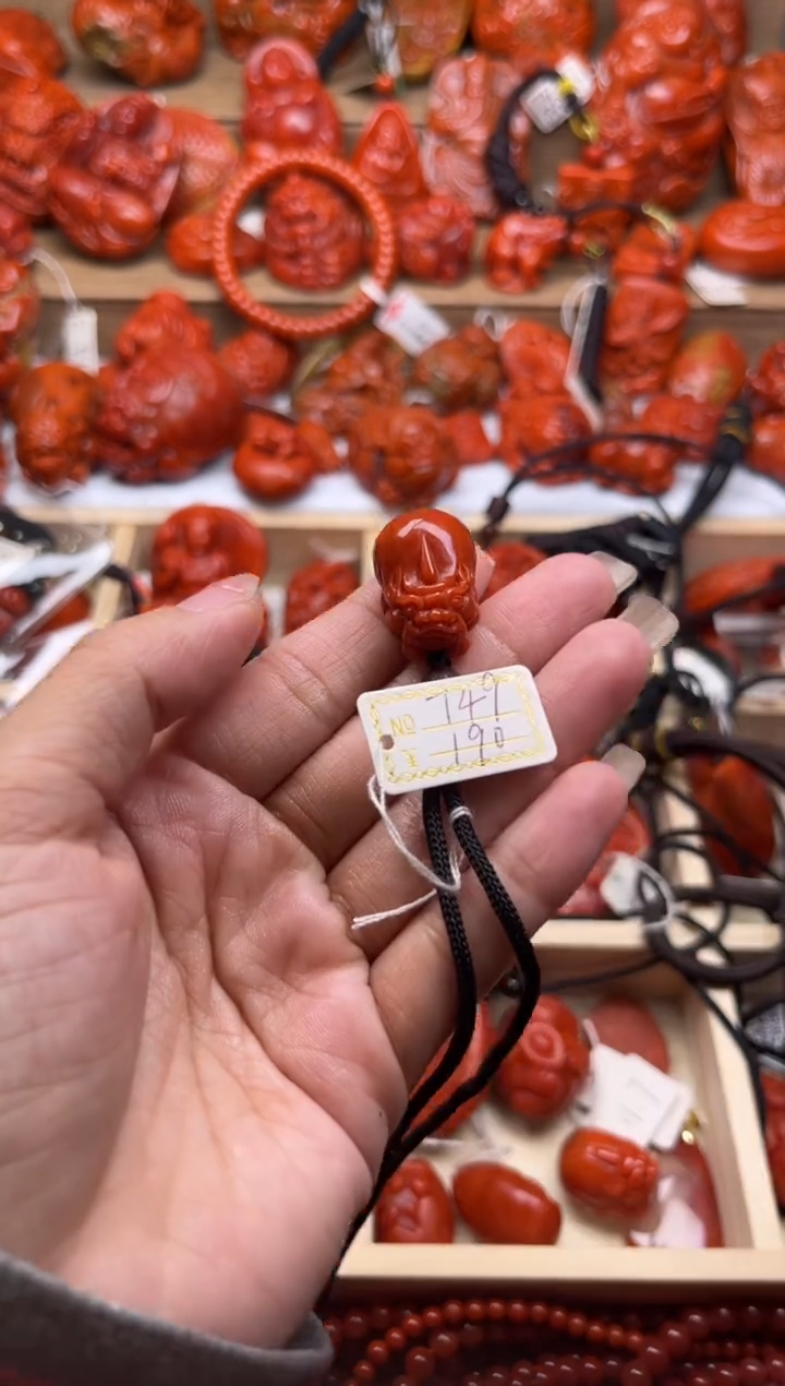 【闪购商品】南红玛瑙珠宝奇石未镶嵌749