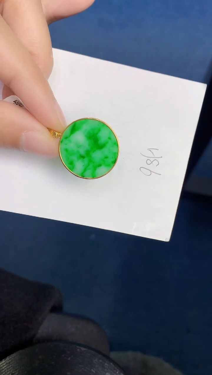 【闪购商品】翡翠颈饰18K金镶嵌000000000