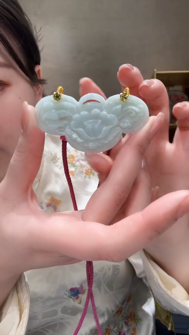 【闪购商品】翡翠颈饰未镶嵌吊坠