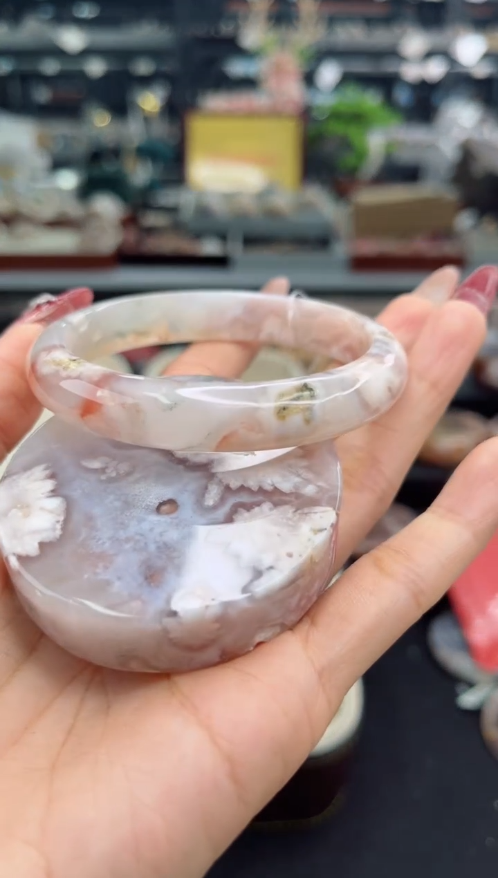 【闪购商品】石英质玉手镯未镶嵌60圈口（赠品镯心）6507569