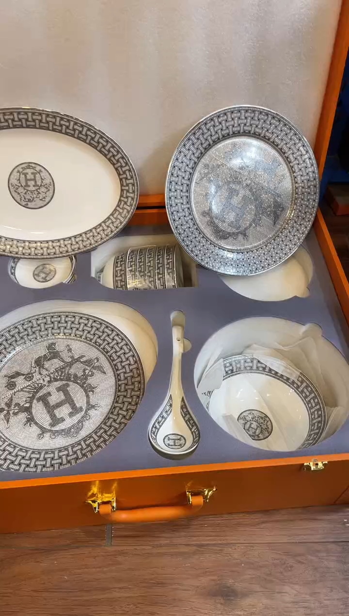 杯鸿辉家品牌瓷器，京东包邮！