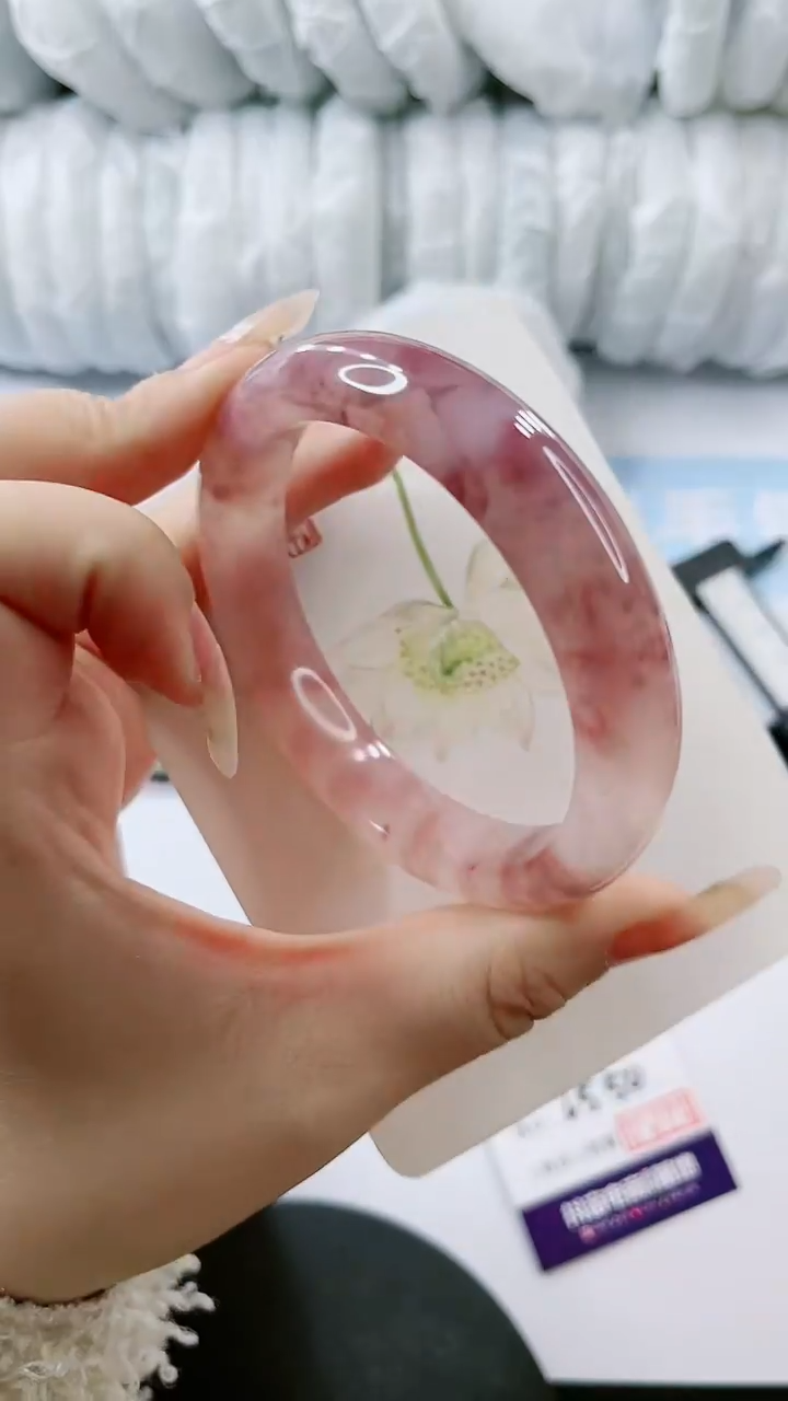 【闪购商品】石英质玉手镯未镶嵌多样性发货L550