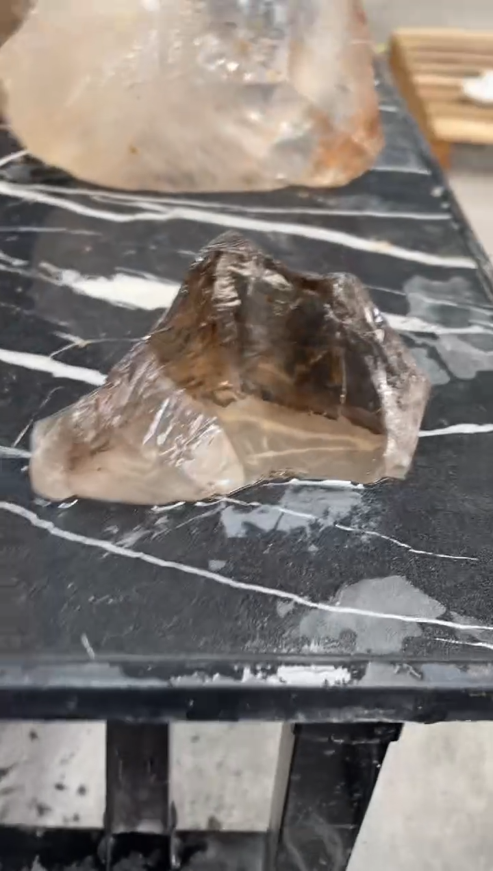 【闪购商品】烟晶原石未镶嵌天然茶水晶原石摆件拍2单99发1